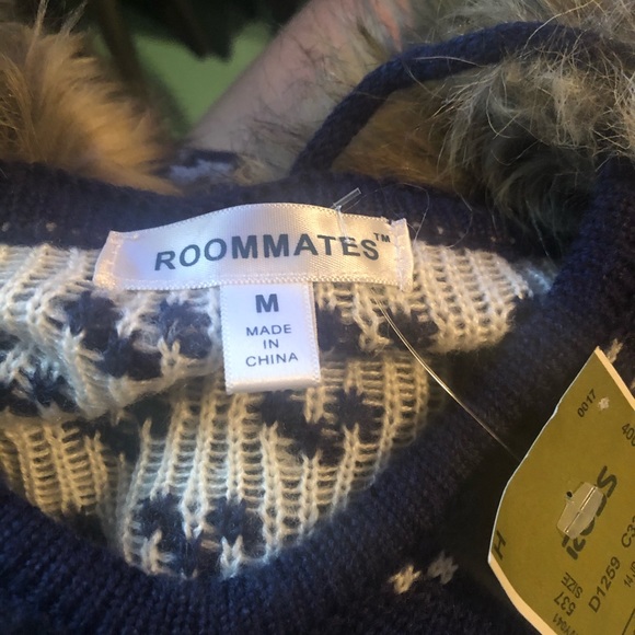 Winter pullover - Picture 3 of 3